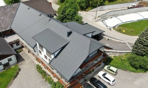 Weckman-Dach-anthrazit-Sanierung