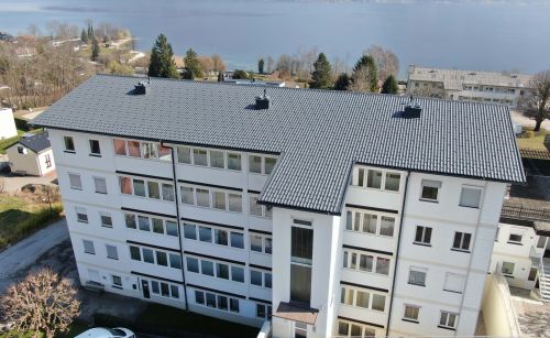 Mehrfamilienhaus Weckman Dach